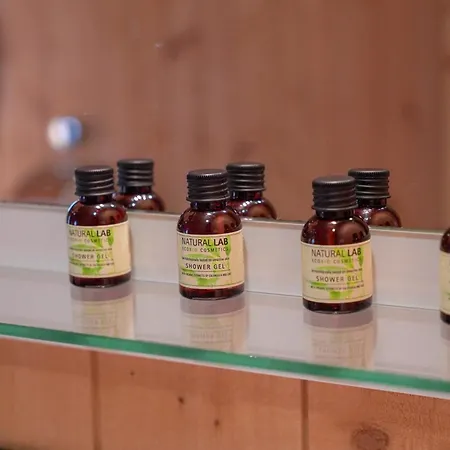 Деревянный коттедж Et Du Belvedere *