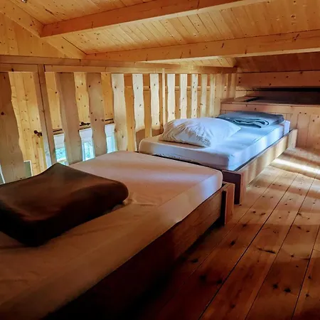 Lodge Et Du Belvedere Serrieres-sur-Ain