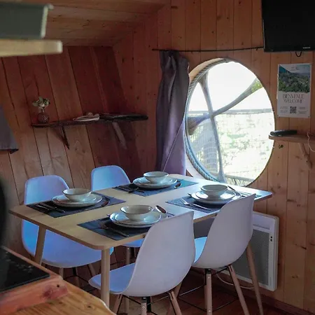 Lodge Et Du Belvedere Serrieres-sur-Ain