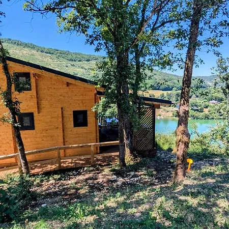 Et Du Belvedere Lodge Serrieres-sur-Ain